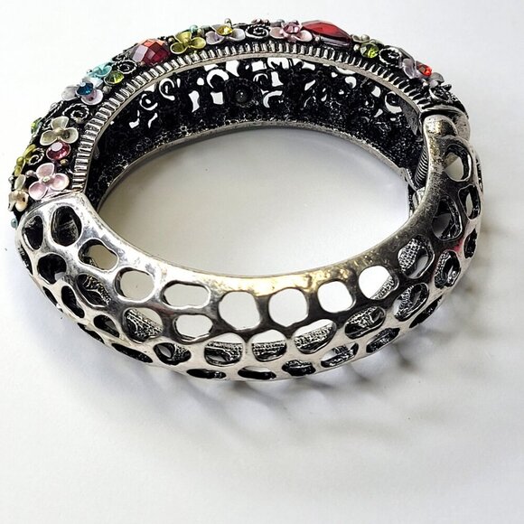 Colorful Floral Cuff Bangle SilverTone Cuff with colorful Rhinestones - Picture 4 of 13